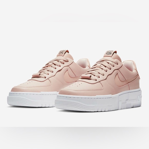 Nike Airforce 1 Pixel - Picture 3 of 8